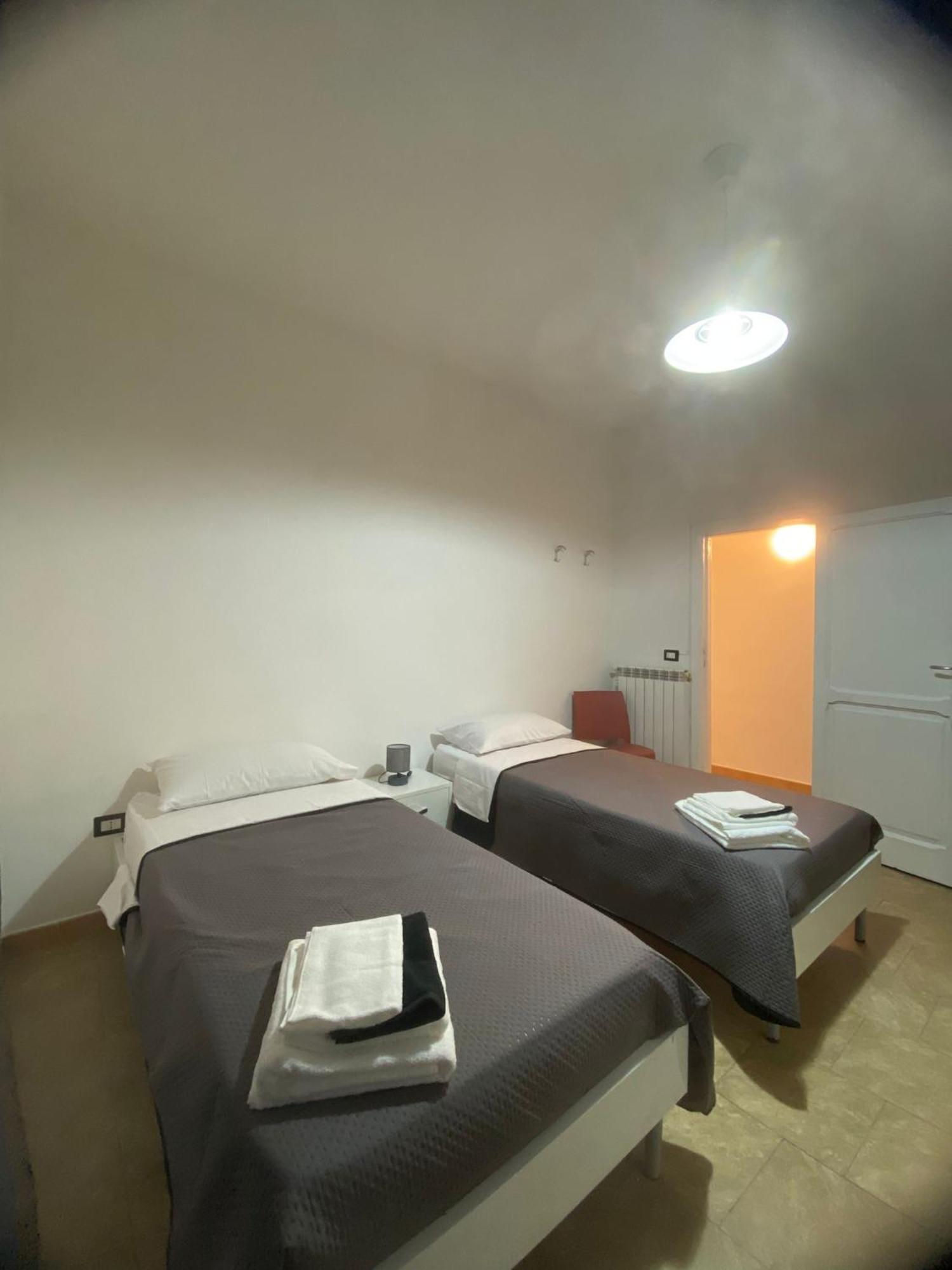 Tre Regine Napoli Apartment Ngoại thất bức ảnh